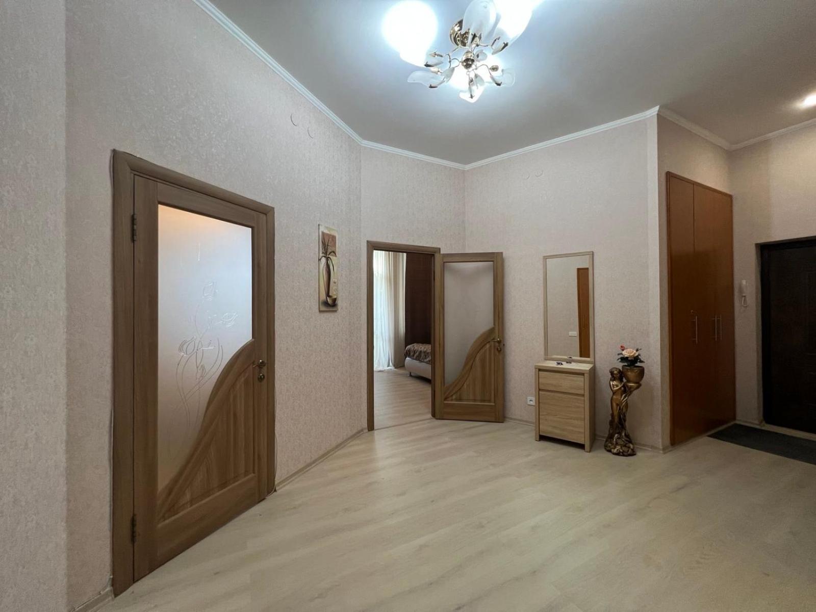 Apartment On Baseinaya Street 13 Kiev Bagian luar foto