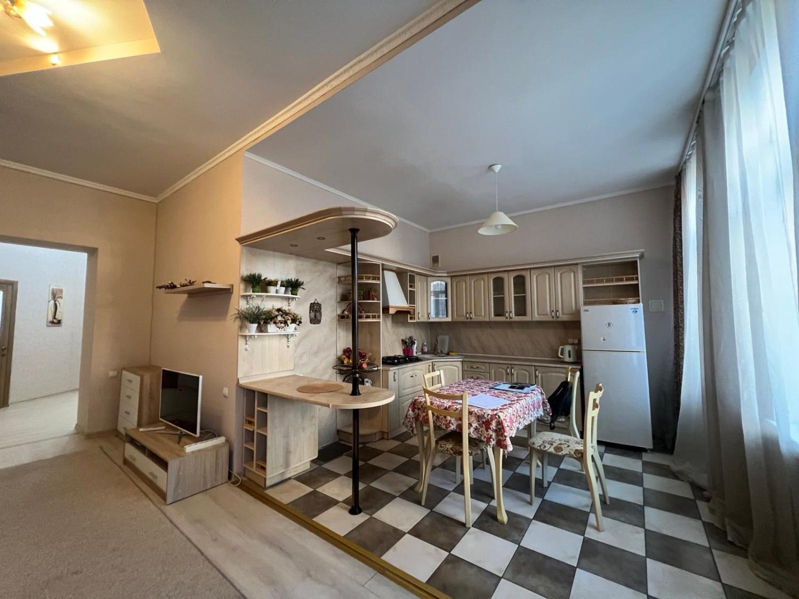 Apartment On Baseinaya Street 13 Kiev Bagian luar foto