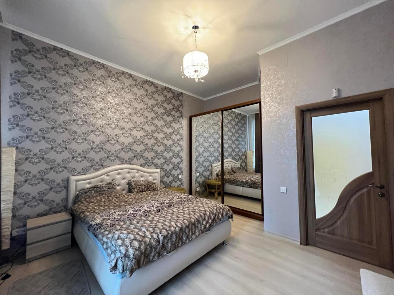 Apartment On Baseinaya Street 13 Kiev Bagian luar foto